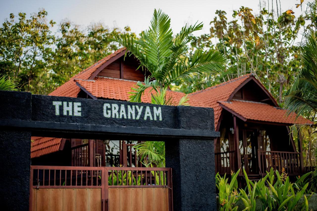 The Granyam Garden Cottage Batununggul エクステリア 写真